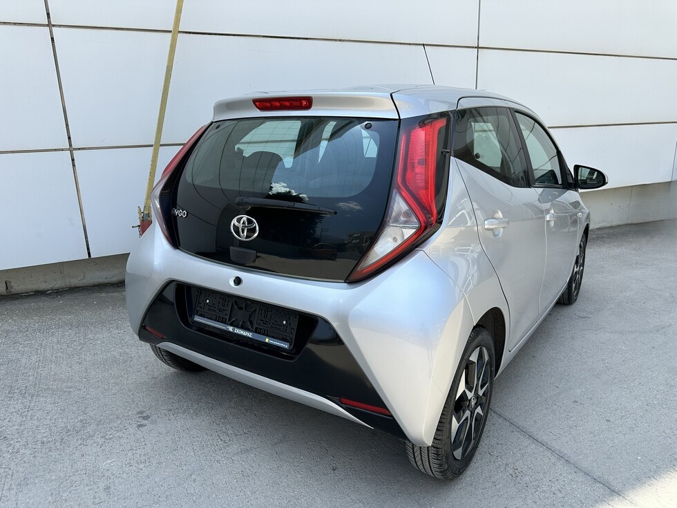 Toyota Aygo  Χ-Play ΑΥΤΟΜΑΤΟ ΕΛΛΗΝΙΚΗΣ ΑΝΤΙΠΡΟΣΩΠΕΙΑΣ