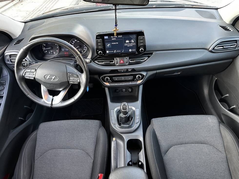 Hyundai i30 Premium ΕΛΛΗΝΙΚΗΣ ΑΝΤΙΠΡΟΣΩΠΕΙΑΣ