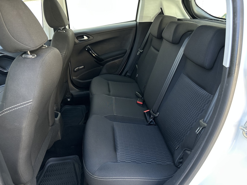 Peugeot 208 ΕΛΛΗΝΙΚΗΣ ΑΝΤΙΠΡΟΣΩΠΕΙΑΣ