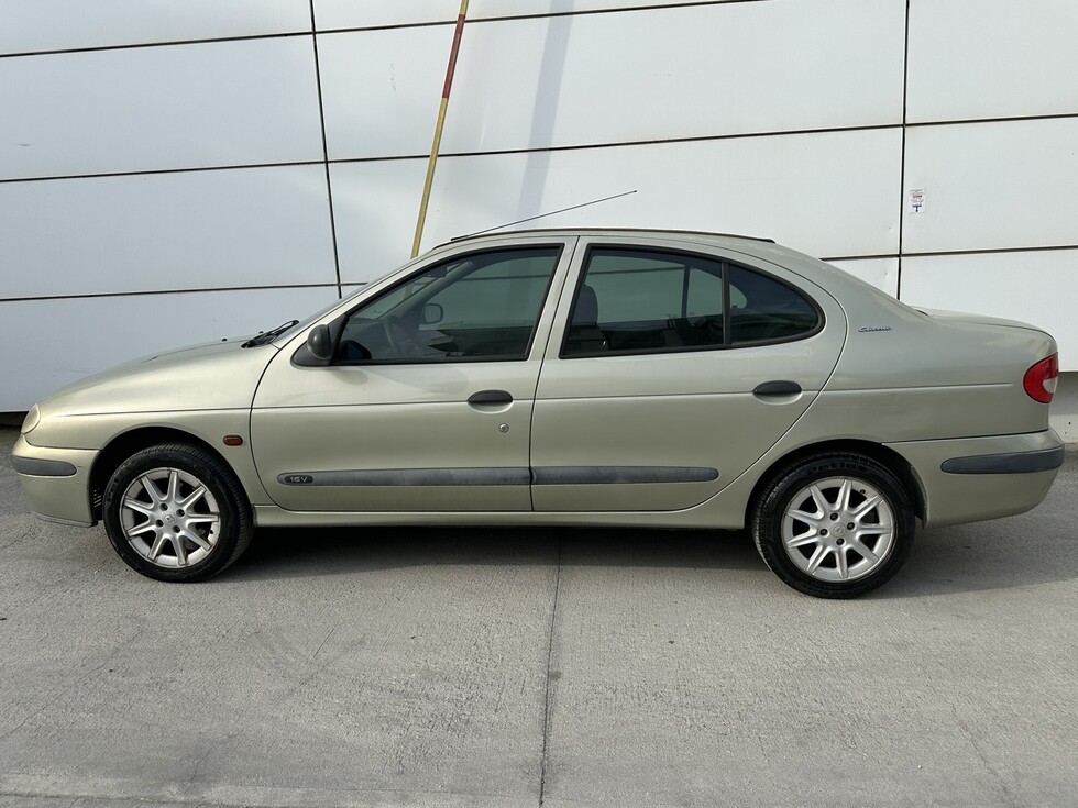 Renault Megane ΕΛΛΗΝΙΚΗΣ ΑΝΤΙΠΡΟΣΩΠΕΙΑΣ