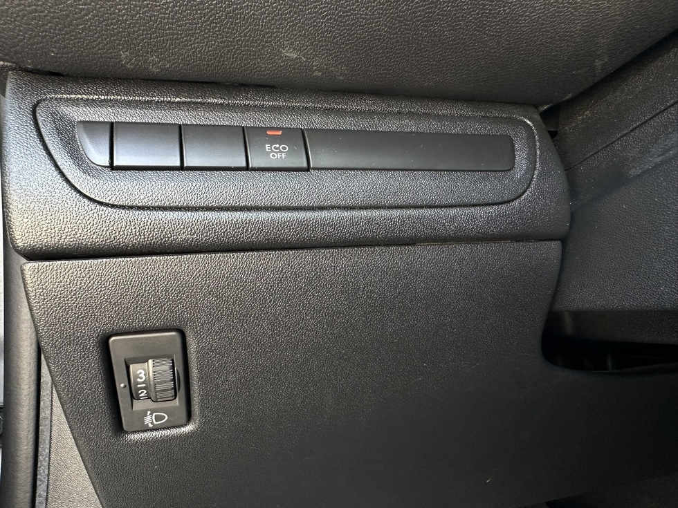 Peugeot 208 ΕΛΛΗΝΙΚΗΣ ΑΝΤΙΠΡΟΣΩΠΕΙΑΣ