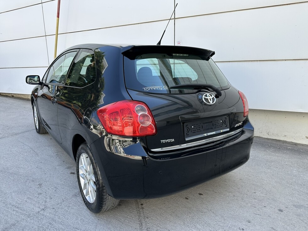 Toyota Auris ΕΛΛΗΝΙΚΗΣ ΑΝΤΙΠΡΟΣΩΠΕΙΑΣ