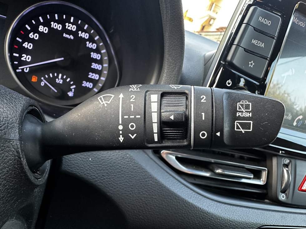 Hyundai i30 Premium ΕΛΛΗΝΙΚΗΣ ΑΝΤΙΠΡΟΣΩΠΕΙΑΣ