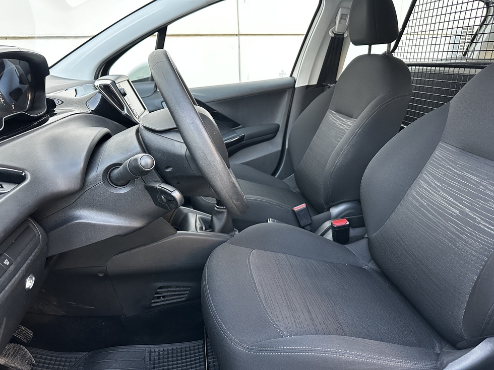 Peugeot 208 VAN ΕΛΛΗΝΙΚΗΣ ΑΝΤΙΠΡΟΣΩΠΕΙΑΣ