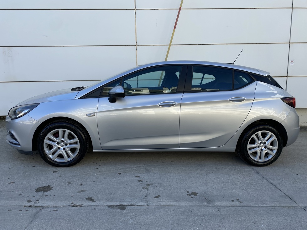 Opel Astra Christmas Offer - ΔΩΡΟ ΤΕΛΗ 2026 !!