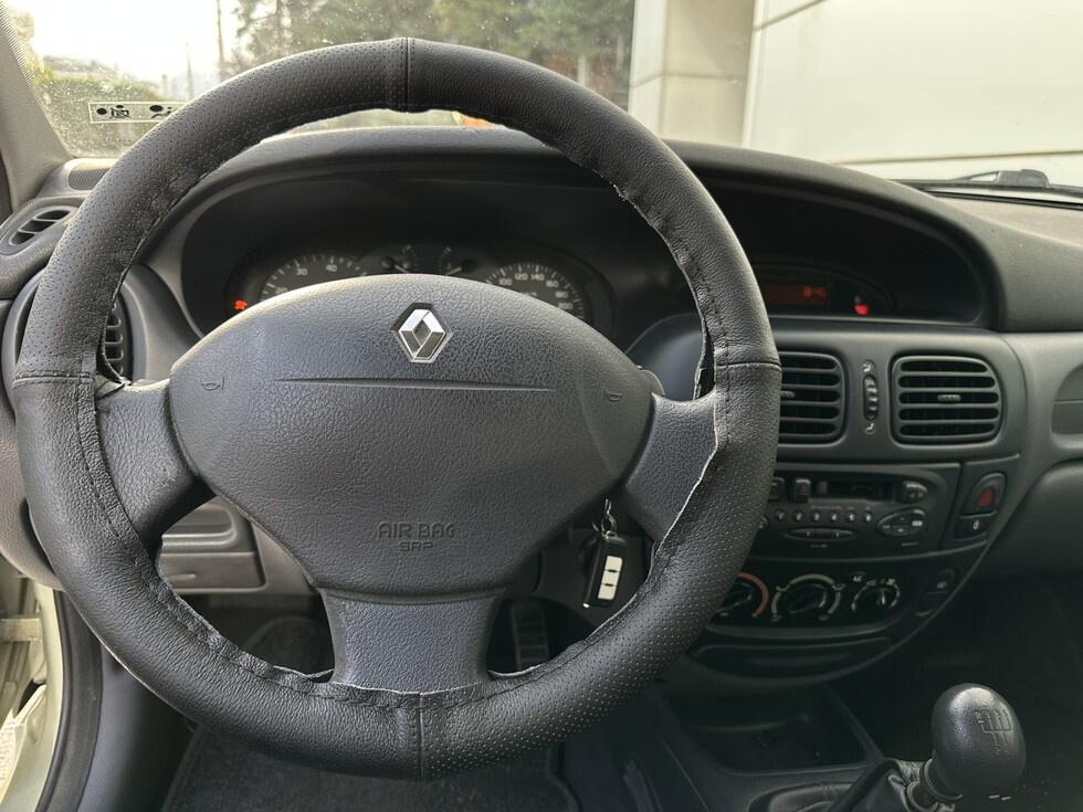 Renault Megane ΕΛΛΗΝΙΚΗΣ ΑΝΤΙΠΡΟΣΩΠΕΙΑΣ