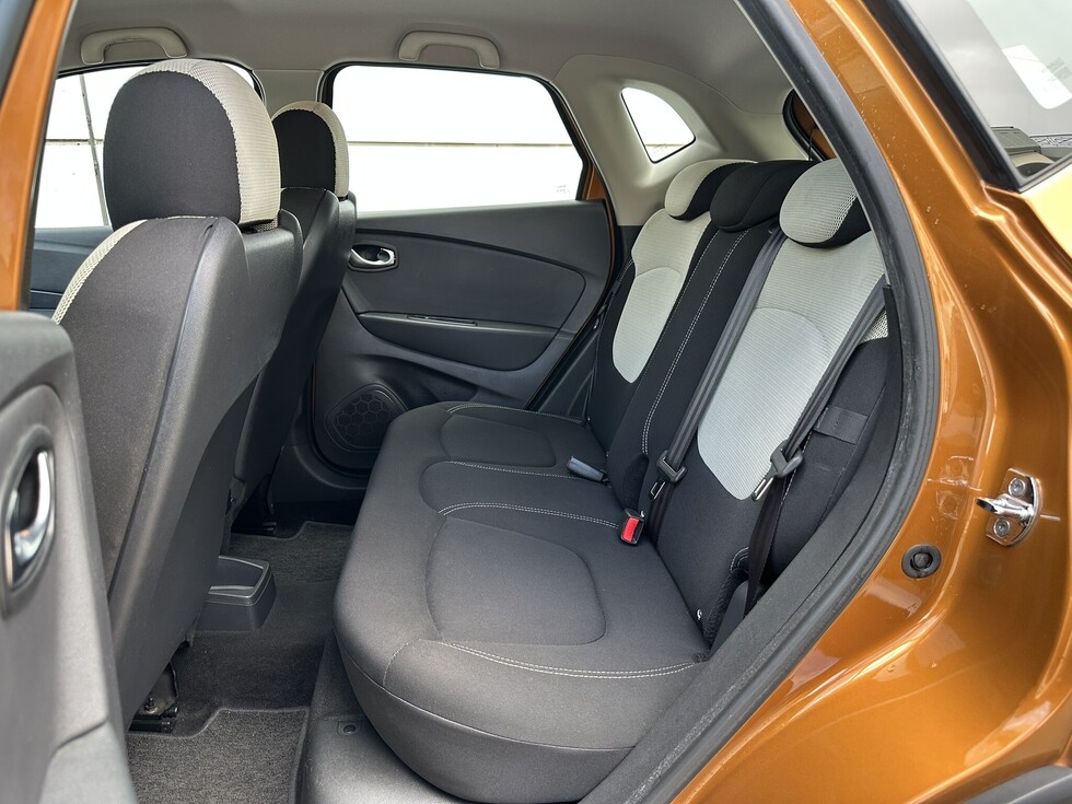 Renault Captur  Expression ΑΥΤΟΜΑΤΟ ΕΛΛΗΝΙΚΗΣ ΑΝΤΙΠΡΟΣΩΠΕΙΑΣ