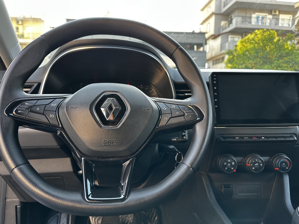 Renault Clio Authentic ΕΛΛΗΝΙΚΗΣ ΑΝΤΙΠΡΟΣΩΠΕΙΑΣ