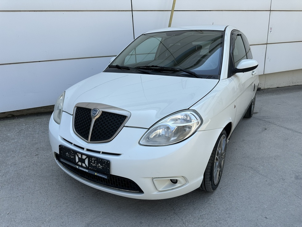 Lancia Ypsilon ΑΥΤΟΜΑΤΟ Α' ΧΕΡΙ ΕΛΛΗΝΙΚΗΣ ΑΝΤΙΠΡΟΣΩΠΕΙΑΣ