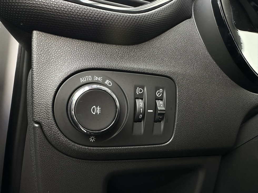 Opel Crossland ΕΛΛΗΝΙΚΗΣ ΑΝΤΙΠΡΟΣΩΠΕΙΑΣ