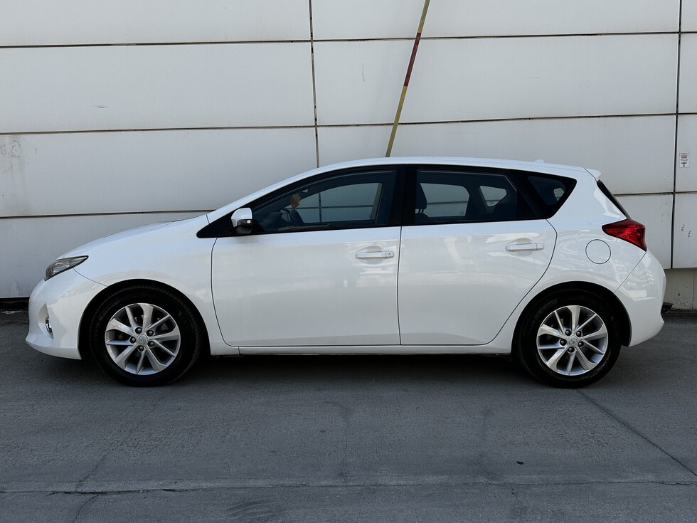 Toyota Auris ΕΛΛΗΝΙΚΗΣ ΑΝΤΙΠΡΟΣΩΠΕΙΑΣ