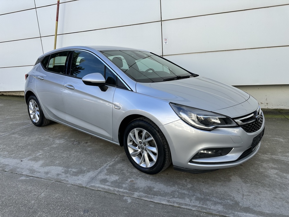 Opel Astra Christmas Offer - ΔΩΡΟ ΤΕΛΗ 2026 !!