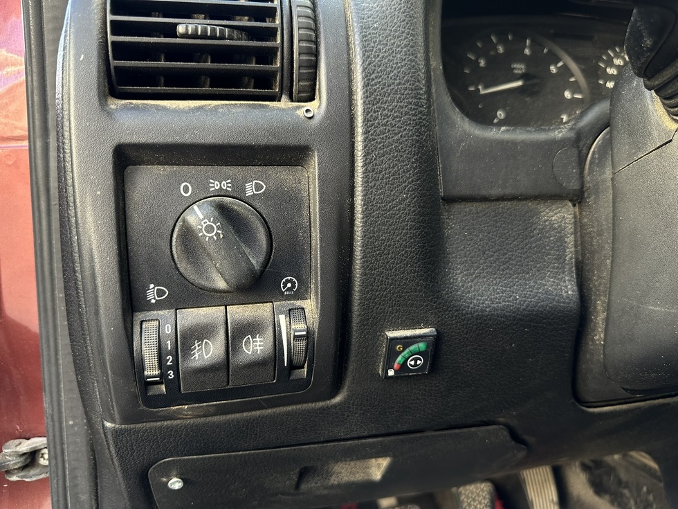 Opel Astra ΥΓΡΑΕΡΙΟ ΕΛΛΗΝΙΚΗΣ ΑΝΤΙΠΡΟΣΩΠΕΙΑΣ