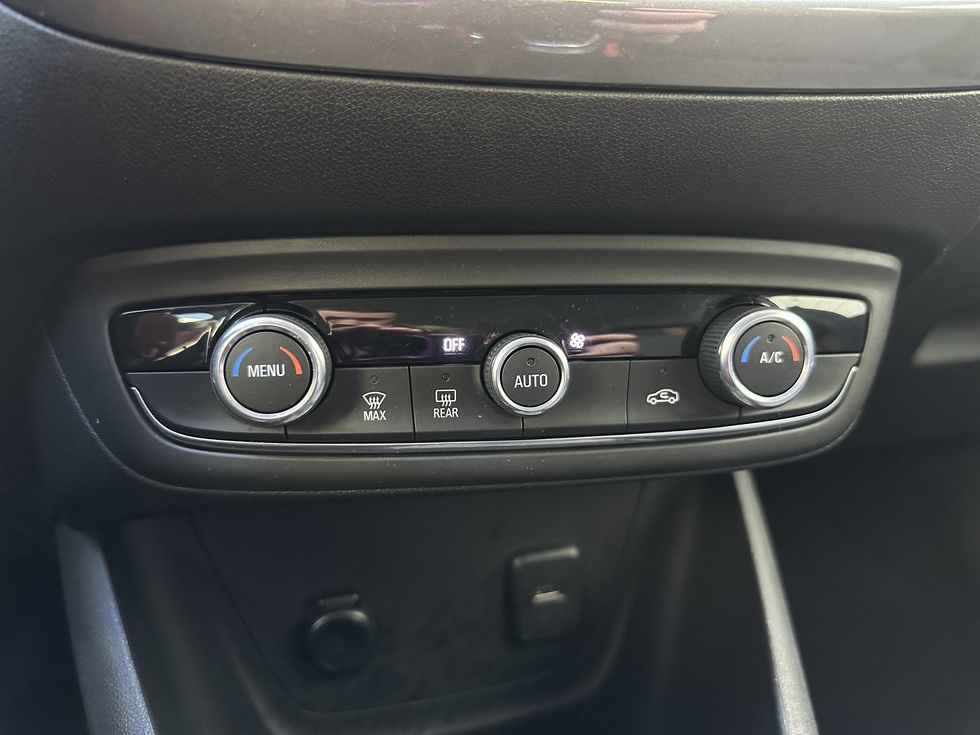 Opel Crossland Elegance ΕΛΛΗΝΙΚΗΣ ΑΝΤΙΠΡΟΣΩΠΕΙΑΣ