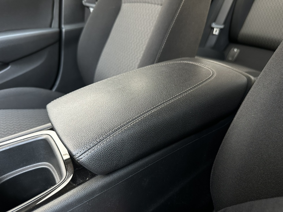 Opel Insignia  ΕΛΛΗΝΙΚΗΣ ΑΝΤΙΠΡΟΣΩΠΕΙΑΣ