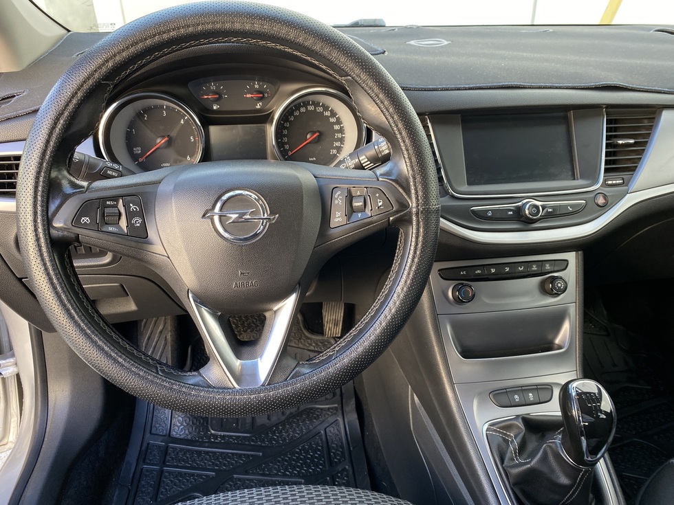 Opel Astra Christmas Offer - ΔΩΡΟ ΤΕΛΗ 2026 !!