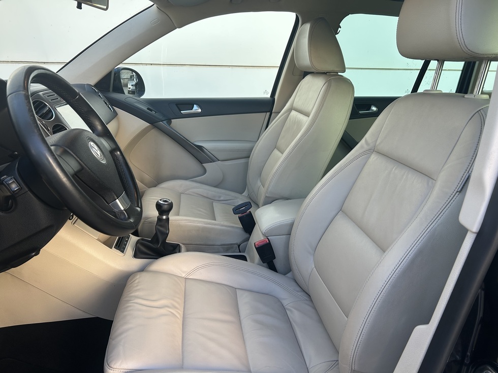 Volkswagen Tiguan ΔΕΡΜΑ PANORAMA ΕΛΛΗΝΙΚΗΣ ΑΝΤΙΠΡΟΣΩΠΕΙΑΣ