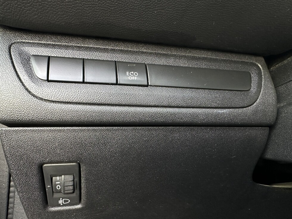 Peugeot 208 VAN ΕΛΛΗΝΙΚΗΣ ΑΝΤΙΠΡΟΣΩΠΕΙΑΣ