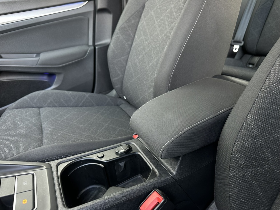 Volkswagen Golf ΤSI ACTIVE ΕΛΛΗΝΙΚΗΣ ΑΝΤΙΠΡΟΣΩΠΕΙΑΣ