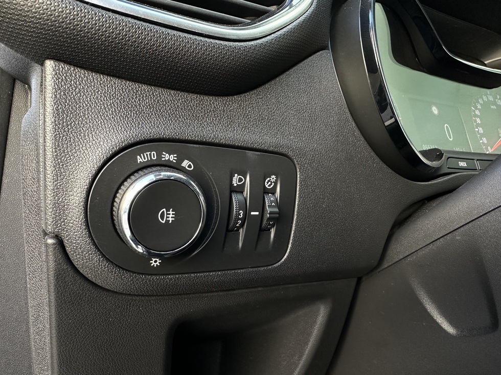 Opel Crossland Elegance ΕΛΛΗΝΙΚΗΣ ΑΝΤΙΠΡΟΣΩΠΕΙΑΣ