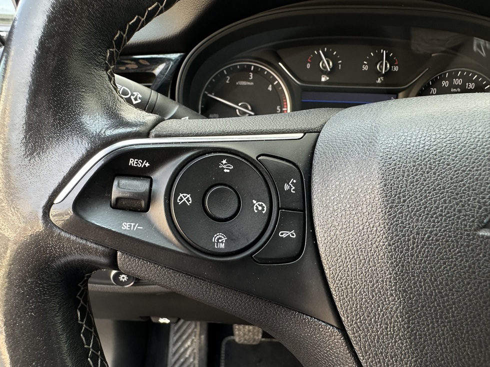 Opel Insignia  ΕΛΛΗΝΙΚΗΣ ΑΝΤΙΠΡΟΣΩΠΕΙΑΣ