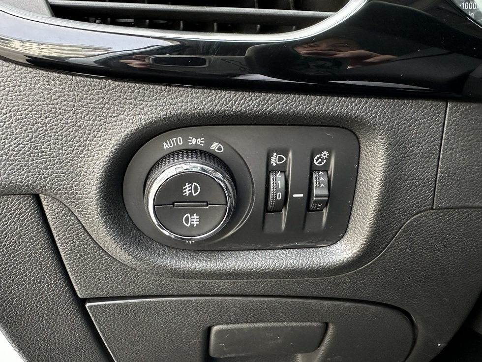 Opel Astra Elegance ΕΛΛΗΝΙΚΗΣ ΑΝΤΙΠΡΟΣΩΠΕΙΑΣ