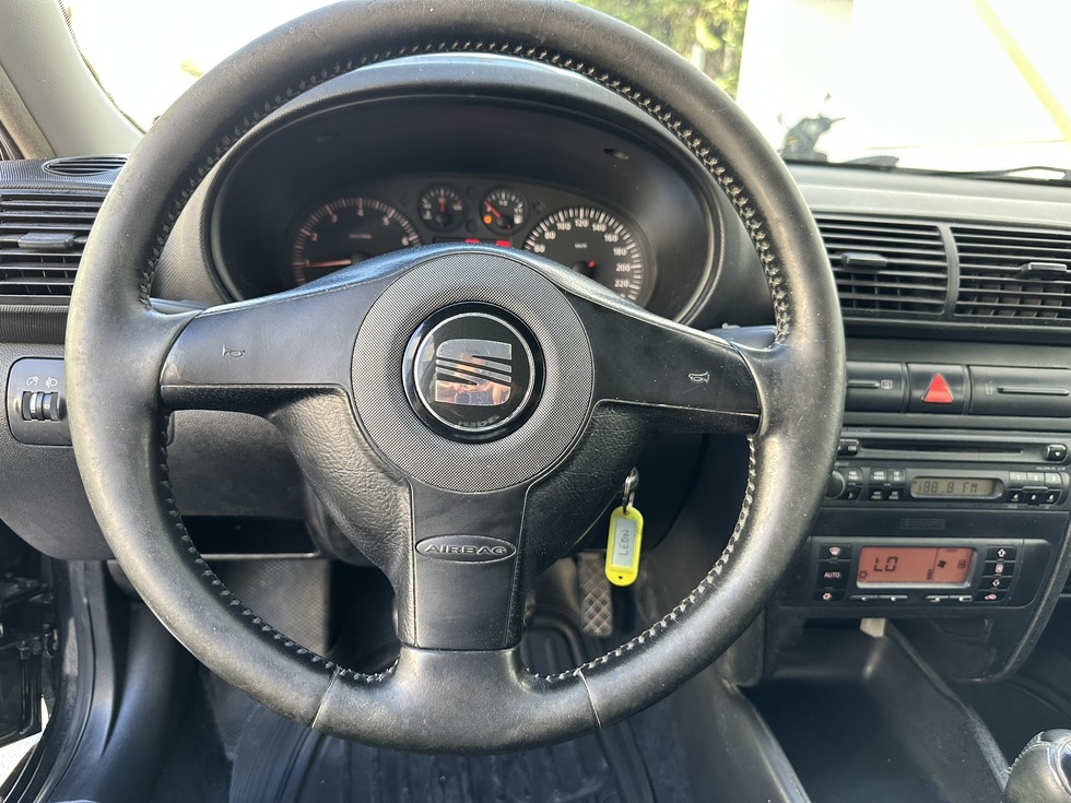 Seat Leon ΕΛΛΗΝΙΚΗΣ ΑΝΤΙΠΡΟΣΩΠΕΙΑΣ
