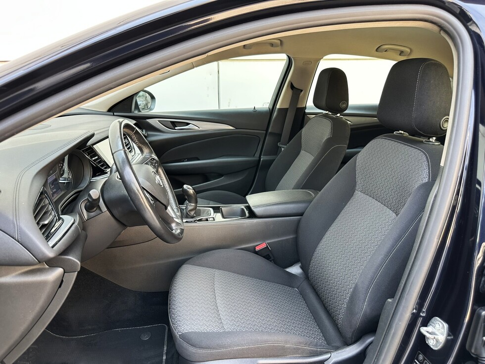 Opel Insignia  ΕΛΛΗΝΙΚΗΣ ΑΝΤΙΠΡΟΣΩΠΕΙΑΣ