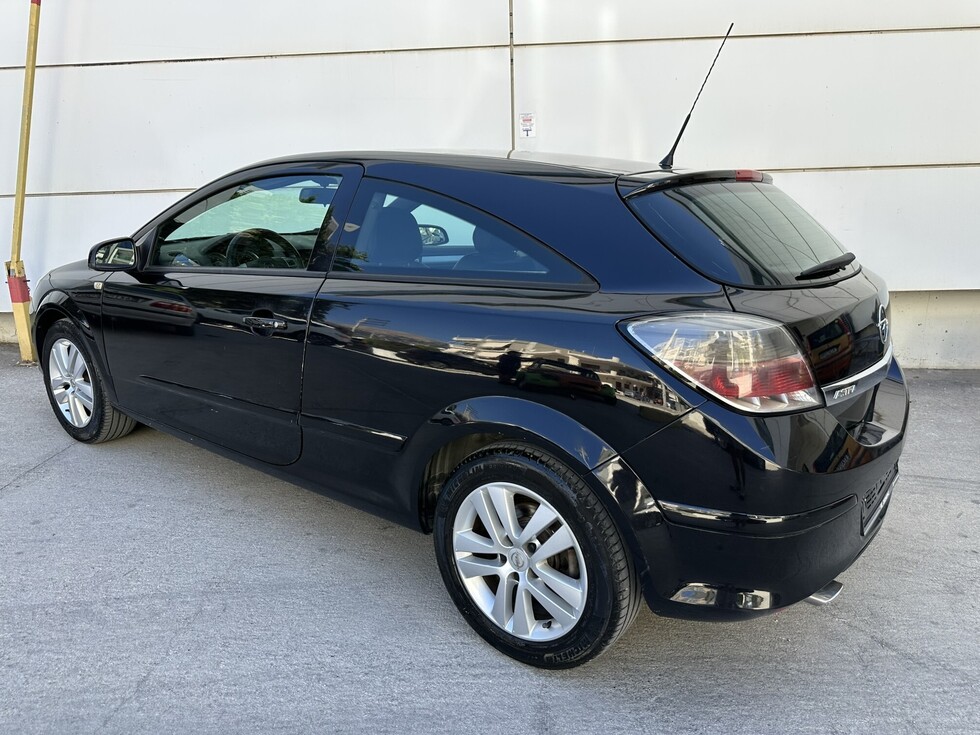 Opel Astra GTC ΕΛΛΗΝΙΚΗΣ ΑΝΤΙΠΡΟΣΩΠΕΙΑΣ