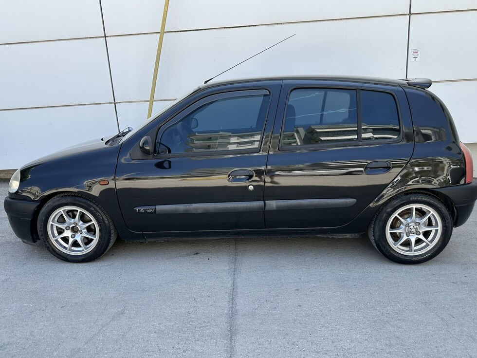 Renault Clio ΕΛΛΗΝΙΚΗΣ ΑΝΤΙΠΡΟΣΩΠΕΙΑΣ