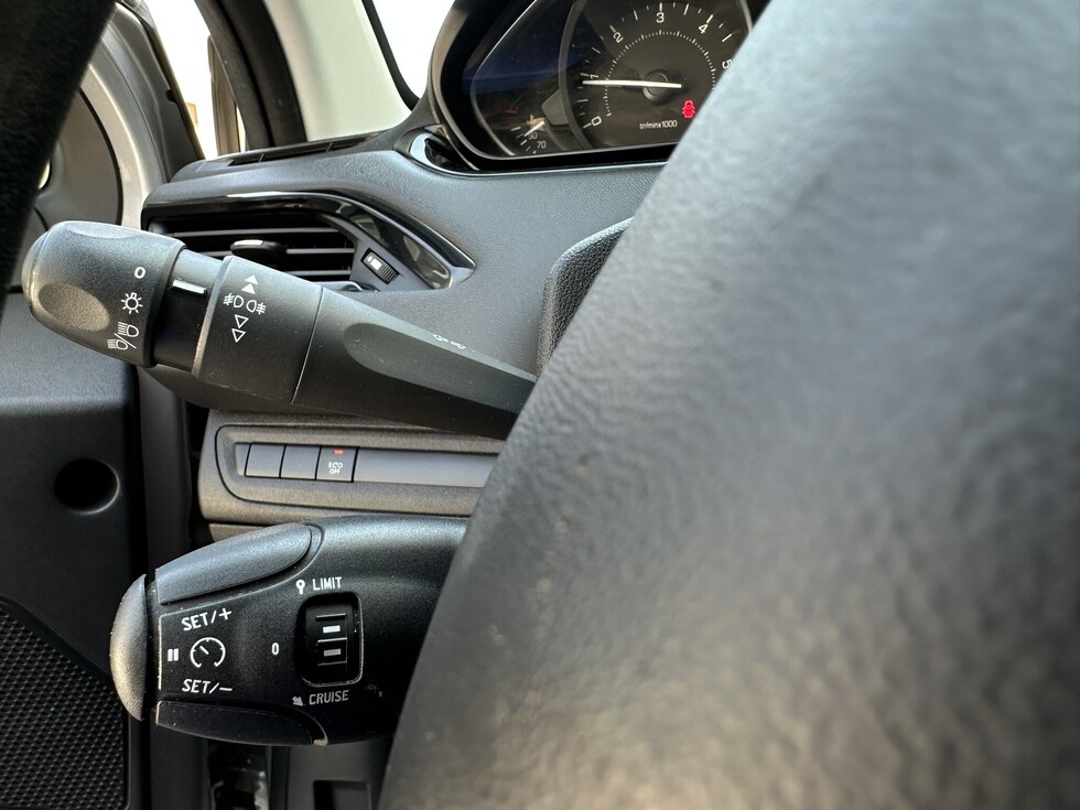 Peugeot 208 ΕΛΛΗΝΙΚΗΣ ΑΝΤΙΠΡΟΣΩΠΕΙΑΣ