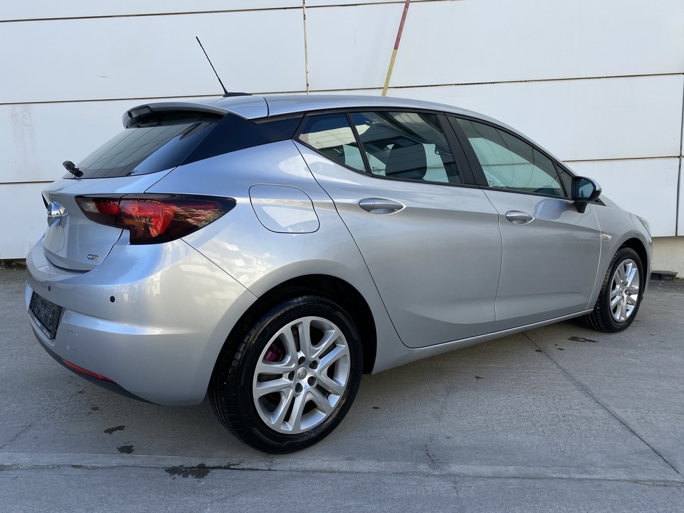 Opel Astra Christmas Offer - ΔΩΡΟ ΤΕΛΗ 2026 !!