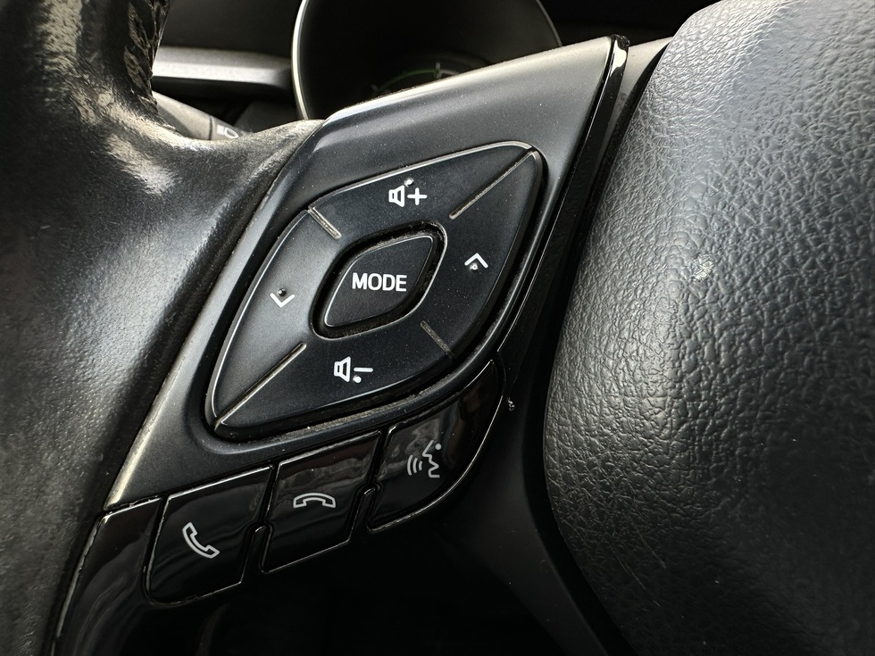 Toyota C-HR Business ΕΛΛΗΝΙΚΗΣ ΑΝΤΙΠΡΟΣΩΠΕΙΑΣ