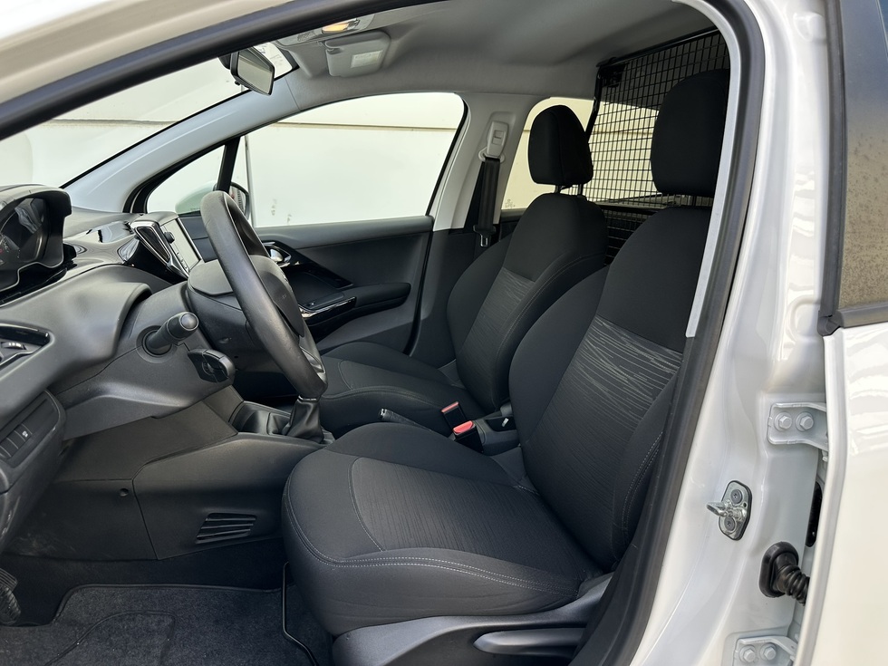 Peugeot 208 VAN ΕΛΛΗΝΙΚΗΣ ΑΝΤΙΠΡΟΣΩΠΕΙΑΣ