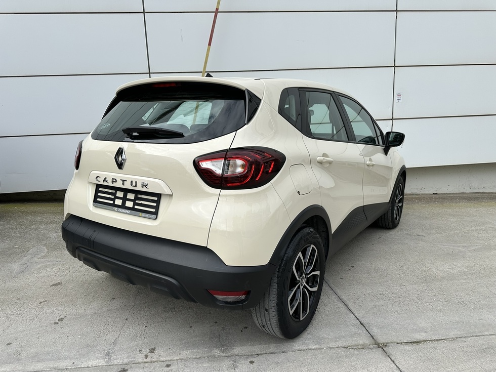 Renault Captur  ΕΛΛΗΝΙΚΗΣ ΑΝΤΙΠΡΟΣΩΠΕΙΑΣ
