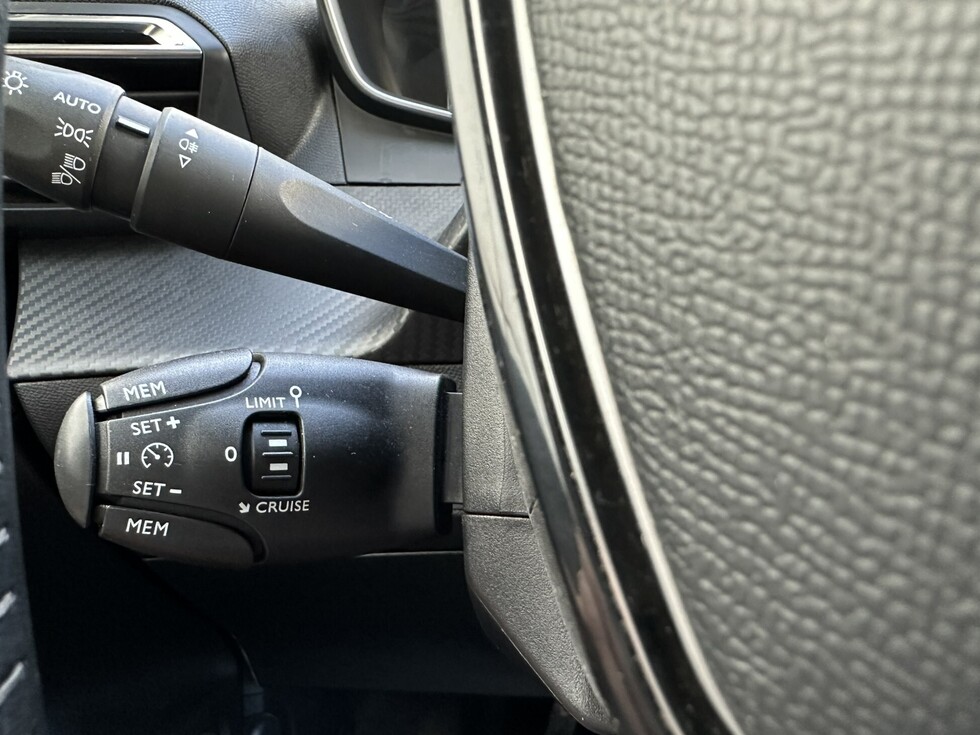 Peugeot 208 ΕΛΛΗΝΙΚΗΣ ΑΝΤΙΠΡΟΣΩΠΕΙΑΣ