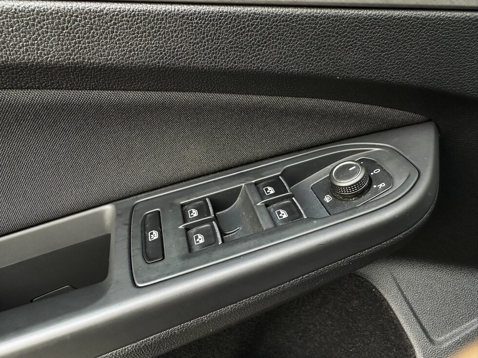 Volkswagen Golf ΤSI ACTIVE ΕΛΛΗΝΙΚΗΣ ΑΝΤΙΠΡΟΣΩΠΕΙΑΣ