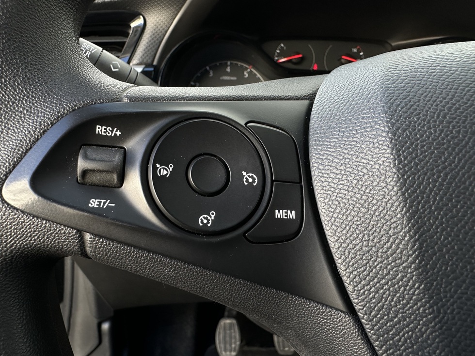 Opel Corsa D. EDITION ΕΛΛΗΝΙΚΗΣ ΑΝΤΙΠΡΟΣΩΠΕΙΑΣ