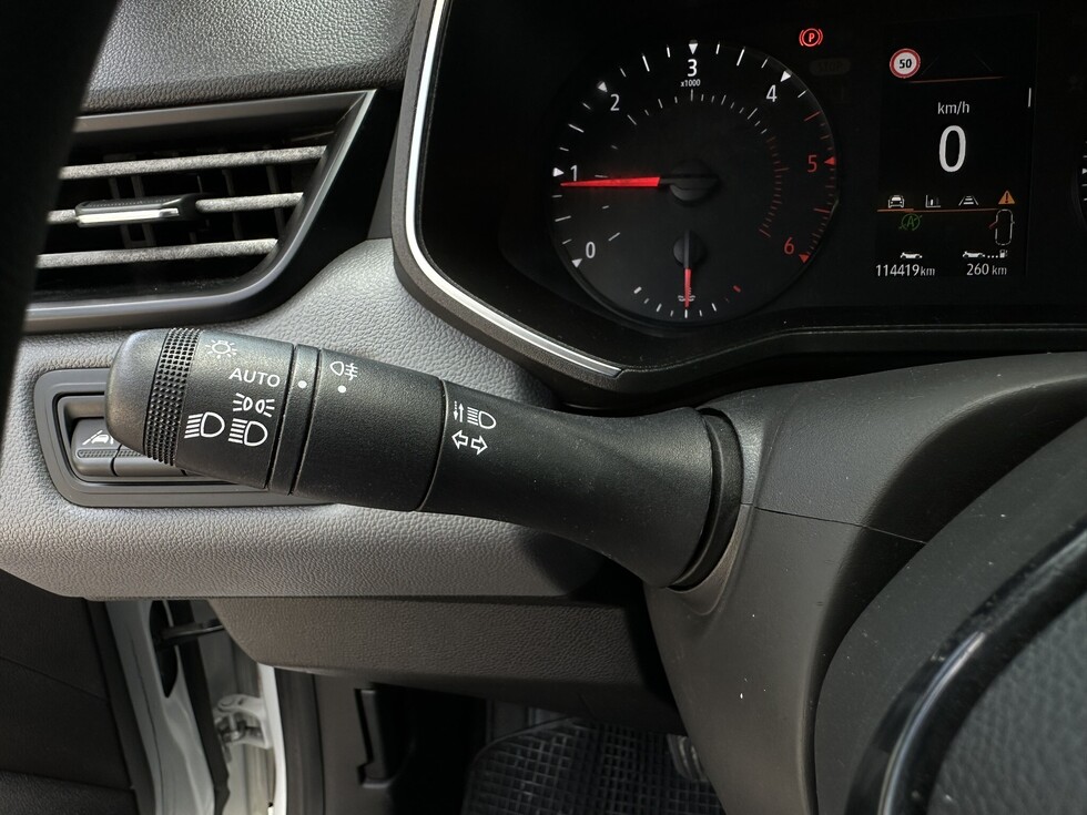 Renault Clio ΕΛΛΗΝΙΚΗΣ ΑΝΤΙΠΡΟΣΩΠΕΙΑΣ