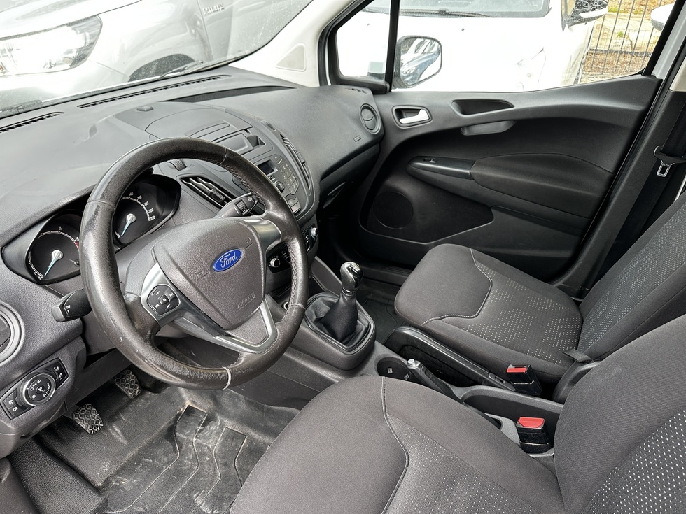 Ford Transit Courier ΕΛΛΗΝΙΚΗΣ ΑΝΤΙΠΡΟΣΩΠΕΙΑΣ