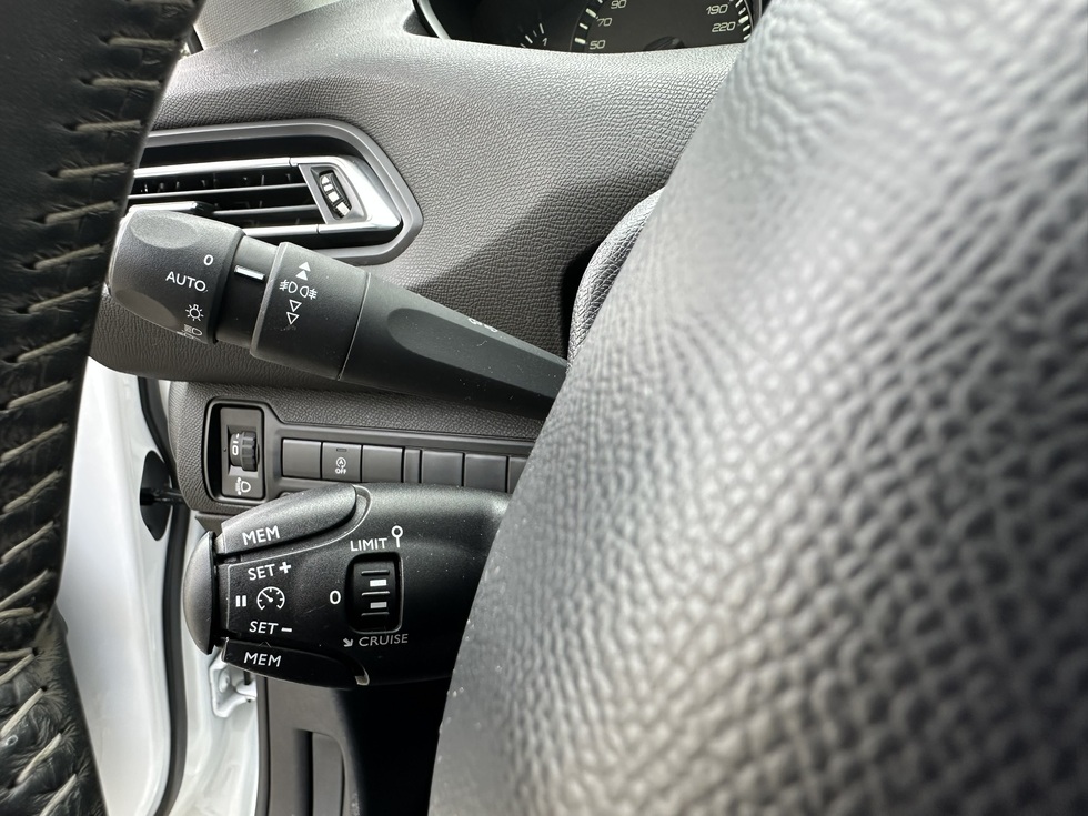 Peugeot 308 ΕΛΛΗΝΙΚΗΣ ΑΝΤΙΠΡΟΣΩΠΕΙΑΣ