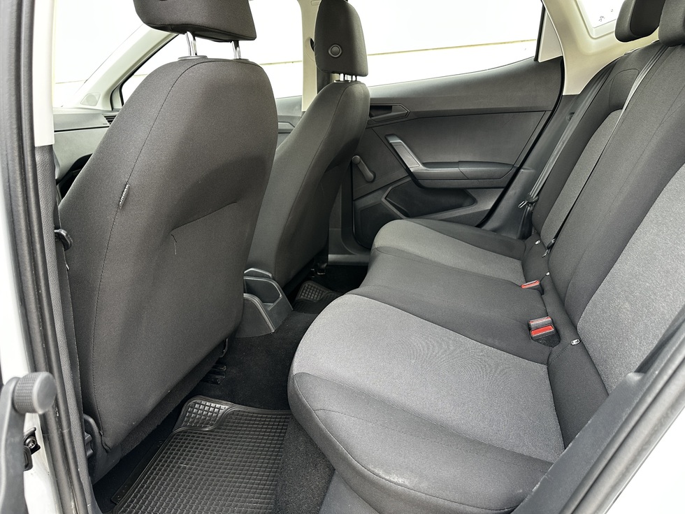 Seat Ibiza ΑΥΤΟΜΑΤΟ ΕΛΛΗΝΙΚΗΣ ΑΝΤΙΠΡΟΣΩΠΕΙΣ