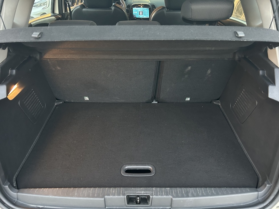 Renault Captur ΕΛΛΗΝΙΚΗΣ ΑΝΤΙΠΡΟΣΩΠΕΙΑΣ