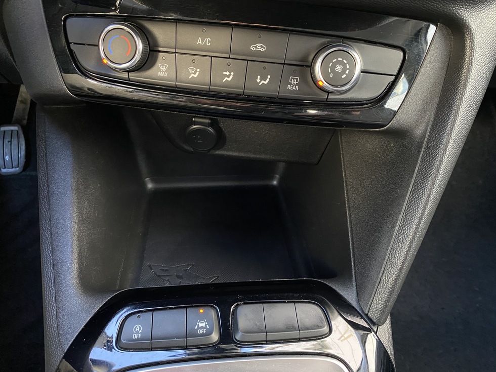 Opel Corsa ΕΛΛΗΝΙΚΗΣ ΑΝΤΙΠΡΟΣΩΠΕΙΑΣ