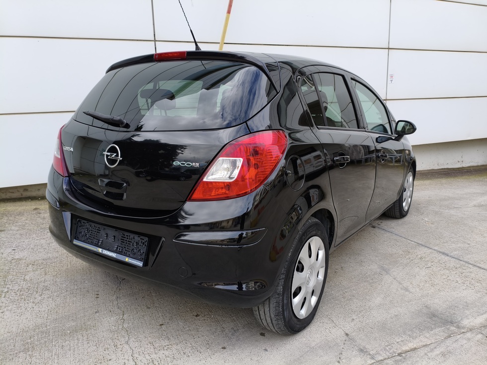 Opel Corsa Christmas Offer - ΔΩΡΟ ΤΕΛΗ 2026 !!