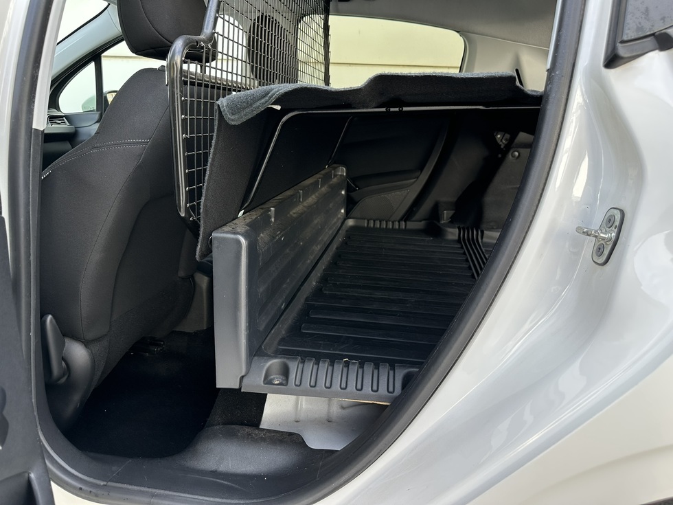 Peugeot 208 VAN ΕΛΛΗΝΙΚΗΣ ΑΝΤΙΠΡΟΣΩΠΕΙΑΣ