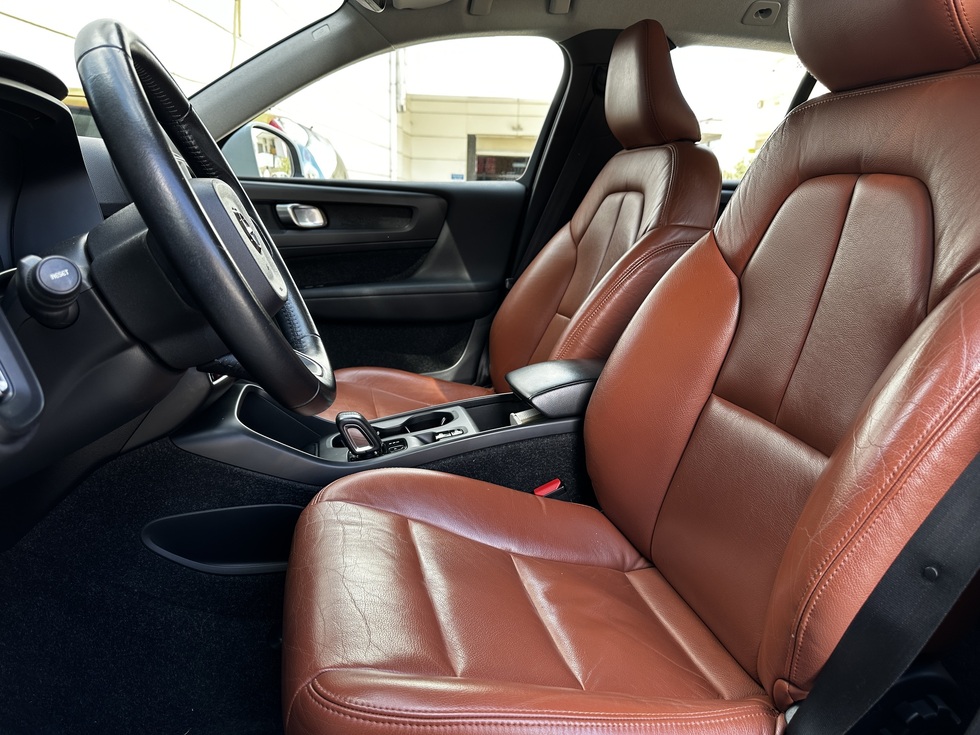 Volvo XC40 ΕΛΛΗΝΙΚΗΣ ΑΝΤΙΠΡΟΣΩΠΕΙΑΣ