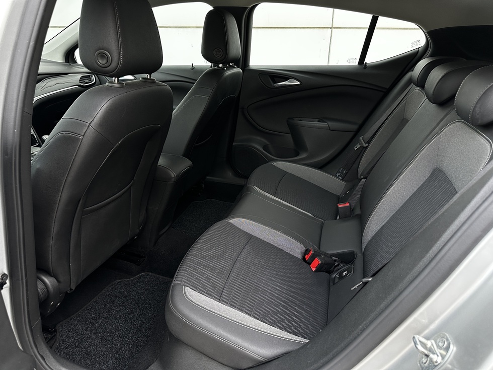 Opel Astra ΕΛΛΗΝΙΚΗΣ ΑΝΤΙΠΡΟΣΩΠΕΙΑΣ