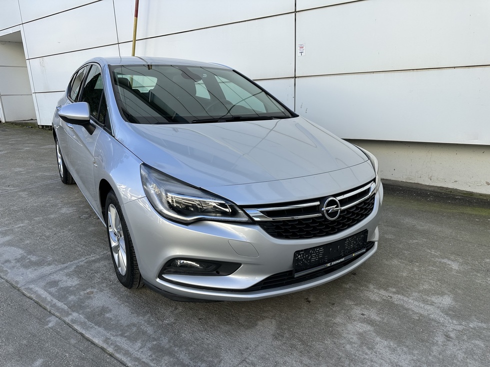 Opel Astra Christmas Offer - ΔΩΡΟ ΤΕΛΗ 2026 !!