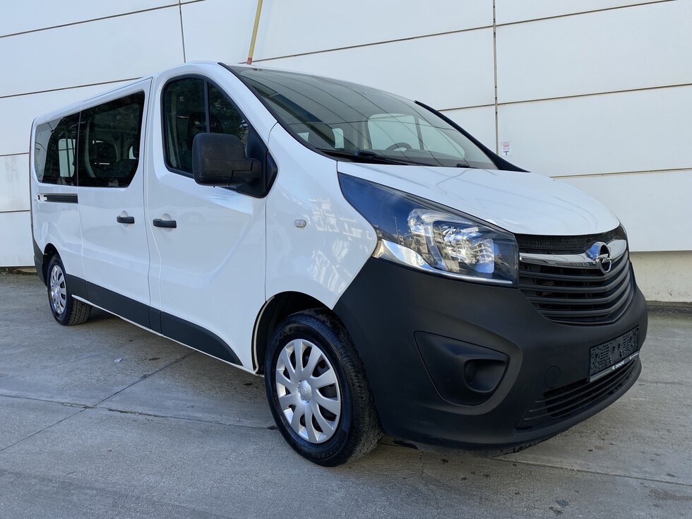 Opel Vivaro 9ΘΕΣΙΟ ΕΛΛΗΝΙΚΗΣ ΑΝΤΙΠΡΟΣΩΠΕΙΑΣ